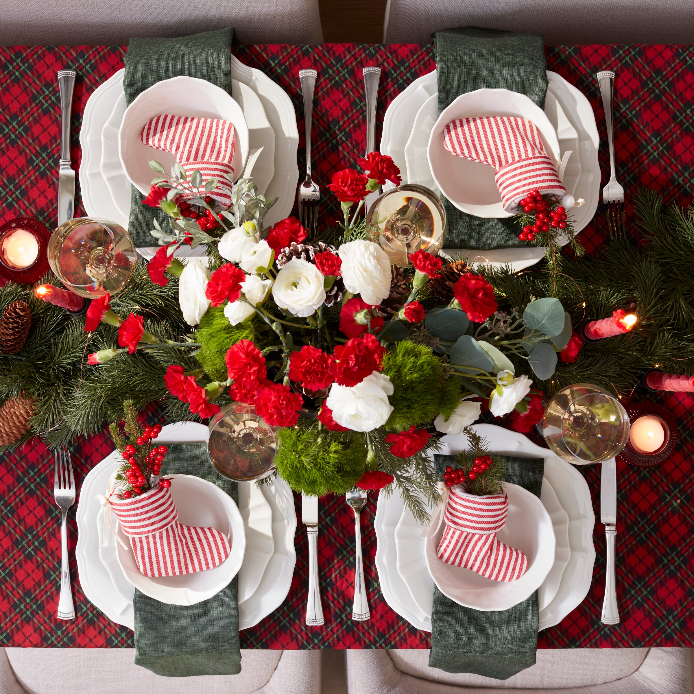Portola Mirror 20 Piece Flatware Set